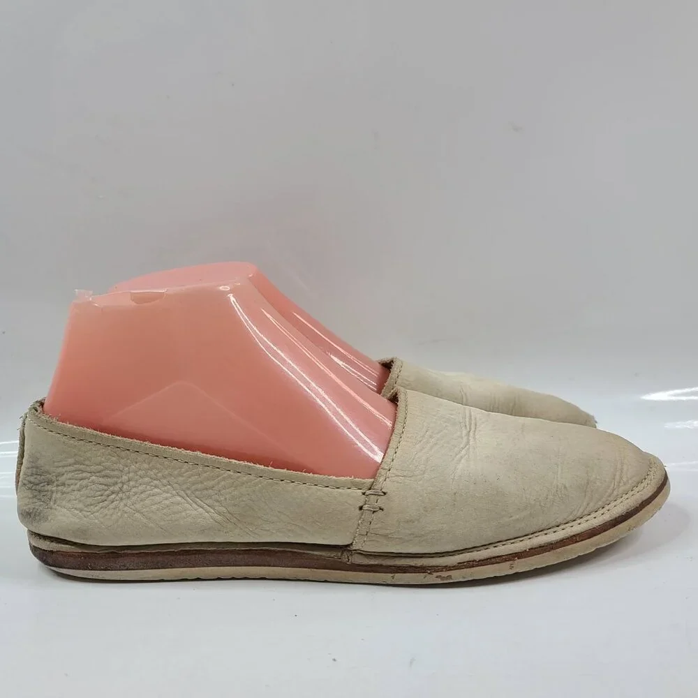 Frye Women's Beige Milly Leather‎ A-Line Slip On Flats Loafers Size US 8.5